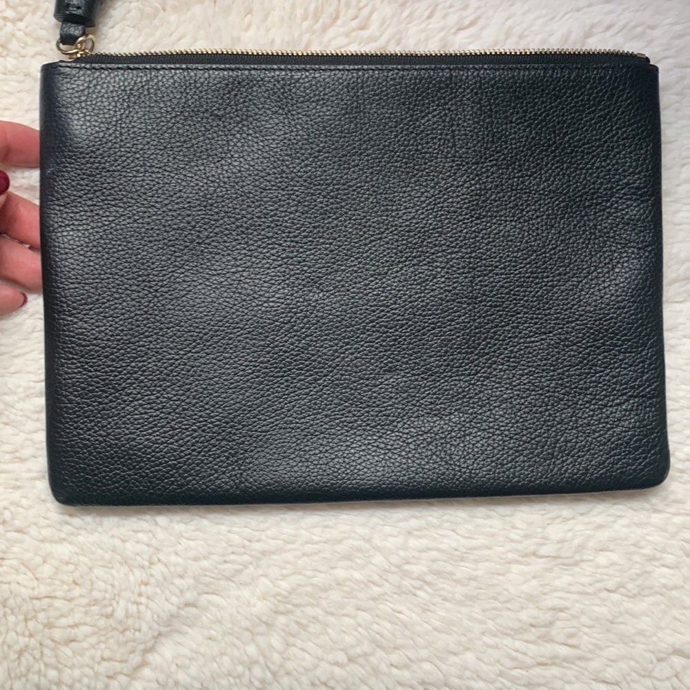 Kate spade ♠️ clutch - Picture 3 of 5
